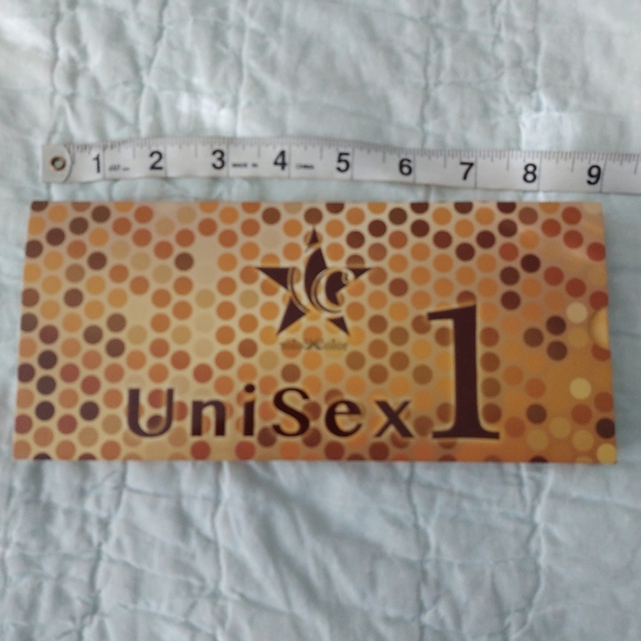 UNISEX 1 LARGE SHADOW PALLETE NWOT - Picture 10 of 12